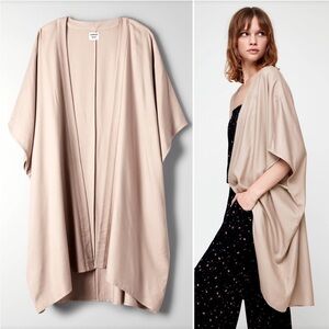 Aritiza Sunday Best Blouse Aitken Kimono